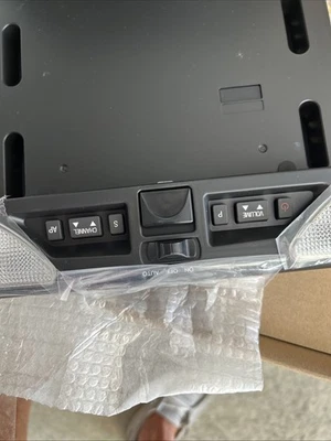 Audiovox 8” LCD Monitor Overhead Console VOH802DL NOT TESTED NIB - Image 1 of 4