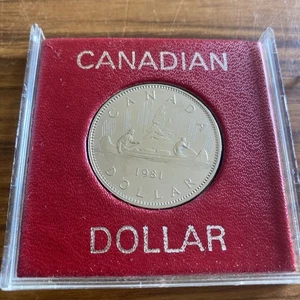 Moneda de dólar canadiense 1981 prueba como moneda de juego como nueva. Sin circular - Imagen 1 de 4