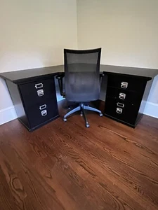 office desk and chair set used - Picture 1 of 3
