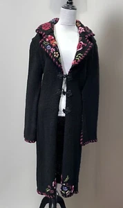 VINTAGE RARE BETSEY JOHNSON BLACK HEAVY ACRYLIC KNIT FLORAL DUSTER COAT-LARGE - Picture 1 of 11