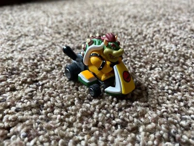 TOMY Mario Kart Mystery Blind Bowser Foto 1 de 4
