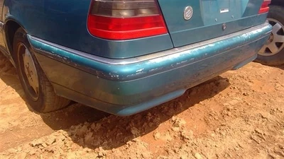 Parachoques trasero 202 tipo C230 compatible con 98-00 Mercedes clase C OEM Foto 1 de 4