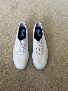 Keds Dream Foam Damen-Sneaker weiß Canvas Größe 8 gebraucht, in einwandfreiem Zustand - Bild 1 von 12