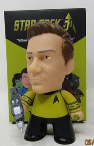 STAR TREK TITANS 3" FIGURES CLASSIC STAR TREK NEW IN RE-SEALED BOX 82 - Picture 1 of 1