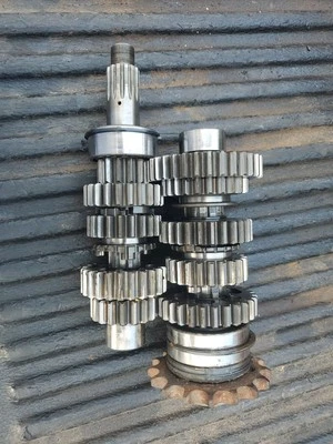 Yamaha XS2 XS650 XS 650 Street Twin Transmisión Tranny Gears Foto 1 de 4