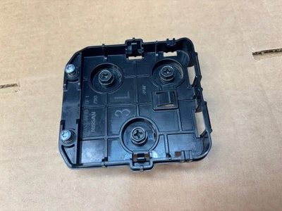 2019-2023 INFINITI QX50 REAR LEFT BLIND SPOT RADAR OBSTACLE SENSOR BRACKET OEM - Image 1 of 4