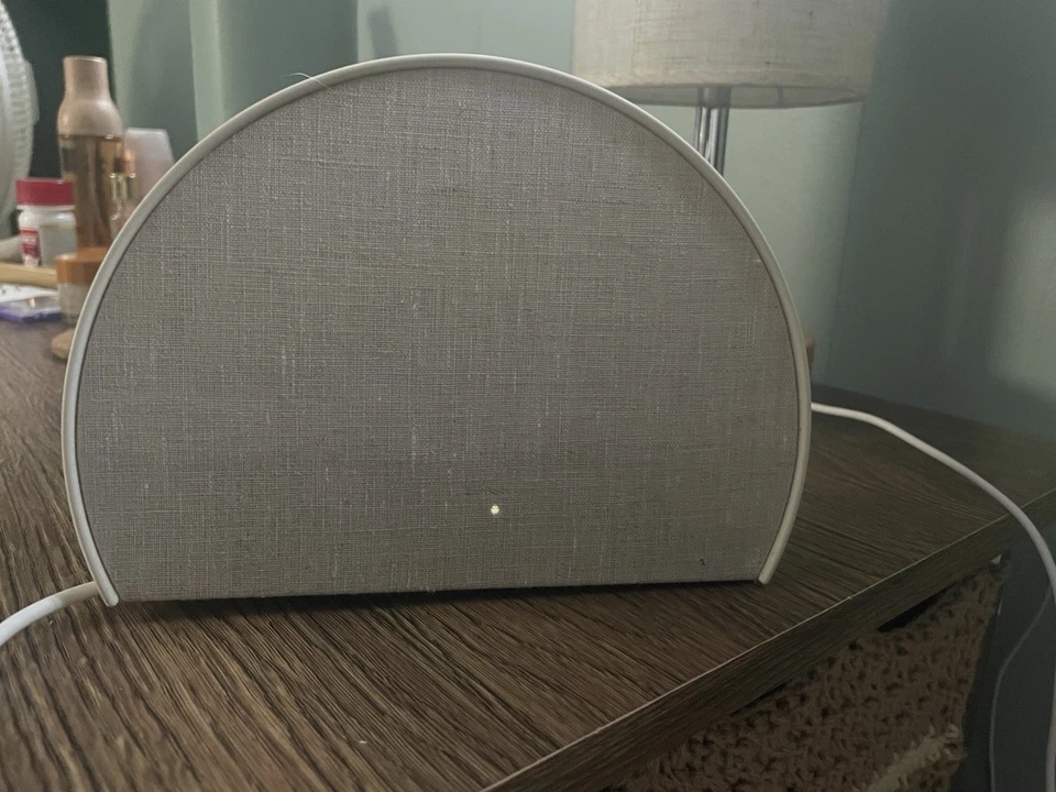 Reloj despertador Hatch Restore 2 Sunrise y máquina de sonido masilla color Foto 1 de 3