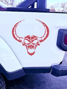 SKULL HORNS VINYL DECAL FOR Truck SUV Bumper Wall Laptop Home Decor small - Picture 1 of 7