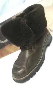 Botas de invierno Khombu para mujer de cuero marrón aisladas - EE. UU. 7 M GUC - Imagen 1 de 8
