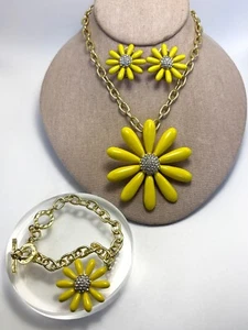 HEIDI DAUS "Flower Power" Enamel & Crystal 3 Piece Jewelry Set - Yellow - NWT - Picture 1 of 20