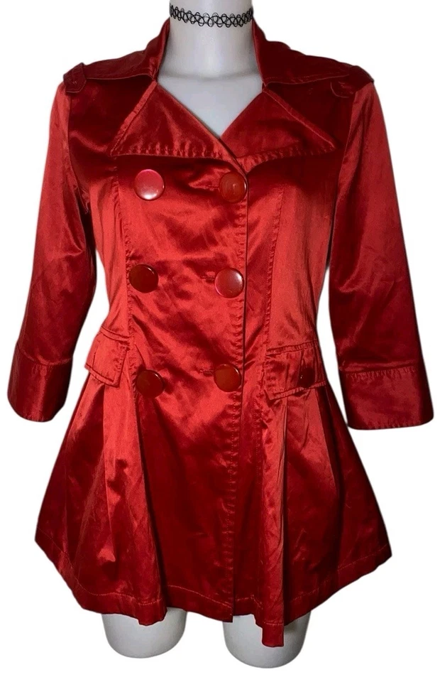 Gabardina corta vintage años 90 sello húmedo talla M para mujer roja satinada peplum grunge gótica Foto 1 de 4