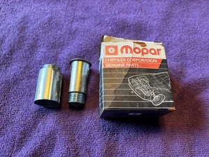 NOS MOPAR LIGHTER 2932727 CUDA CHARGER CHALLENGER RT GTX ROAD RUNNER DAYTONA - Picture 1 of 4