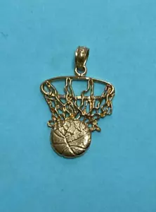 Unisex Basketball Pendant With Detailed Net ~ 14 Karat Yellow Gold - Picture 1 of 5
