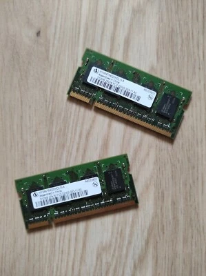 1GB (2x512MB) DDR2-400 SODIMM RAM Kit - Infineon HYS64T64020HDL-5-A - Image 1 of 2