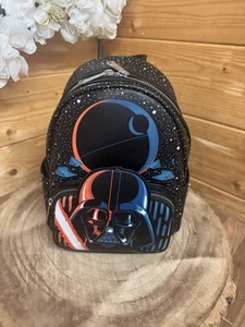 Mini zaino Loungefly Star Wars Darth Vader Morte Nera - Foto 1 di 5