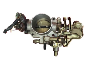 QX4 Infiniti Nissan Pathfinder Throttle Body  96 - 99 RTQ60 Hitachi - Picture 1 of 8