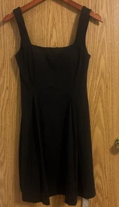 OGL Move schwarzes ärmelloses Minikleid integrierter BH nachhaltig neu mit Etikett Größe Medium - Bild 1 von 4