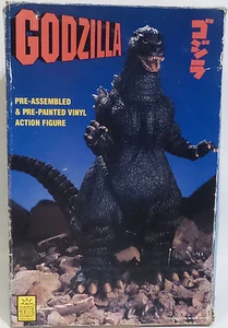 GODZILLA : GODZILLA PRE-ASSEMBLED & PAINTED VINYL FIGURE MADE BY HORIZON IN 1993 - Picture 1 of 8