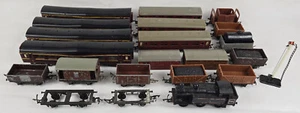 Vintage Triang & Graham Farish Locomotive & Carriage Bundle. SPARES or REPAIRS. - Picture 1 of 23