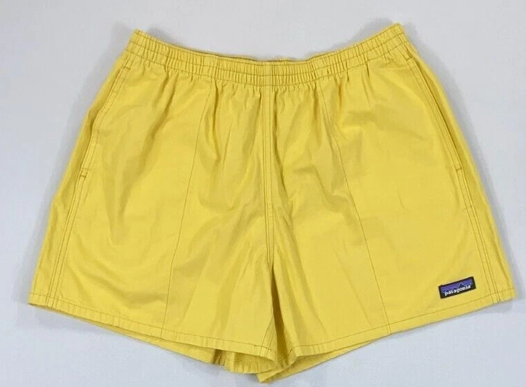 Patagonia Women's Funhoggers 'Surfboard Yellow' Shorts 57160-SP23 Size XS