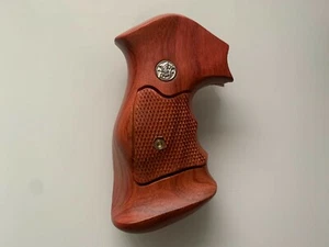 New Wooden Grip for Smith & Wesson K/L frame Round Butt Right Hand - Picture 1 of 10