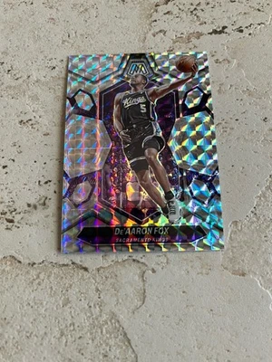 De'Aaorn Fox Silver Prizm 2023-24 Panini Mosaic - #163 - Sacramento Kings - Image 1 of 2