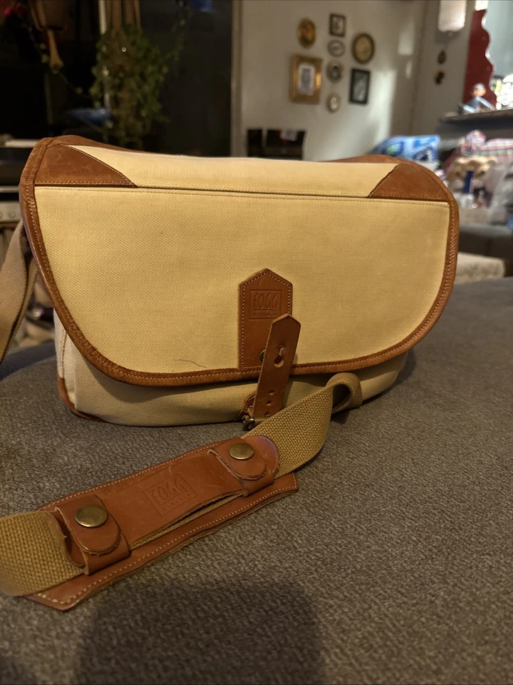 Fogg Camera Satchel Bag Case Khaki Canvas Leather, 14x11x6 Inches Very Rare - Image 1 of 4