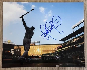 Elvis Andrus Signed 8x10 Photo Texas Rangers RAD - Picture 1 of 1
