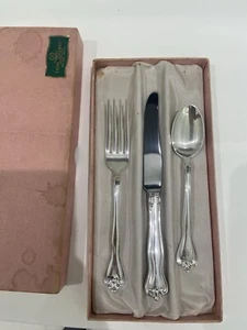 Vintage Lunt Baby Sterling Silverware Set M Monogram On Handles - Picture 1 of 4