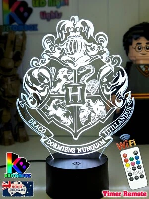 Harry Potter Hogwarts 3D LED Battery USB Night Light 7 Colour Changing Room Lamp - Image 1 of 4