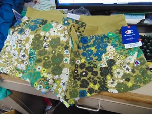 NWT Champion Women's Size 2xL French Terry Drawstring Shorts Floral - Picture 1 of 1
