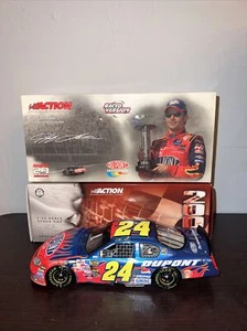 2004 Jeff Gordon DuPont California Raced Win 1/24 ARCO - Foto 1 di 4