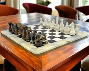 Luxury Chess Set in Michelangelo and White Marble - Picture 1 of 4