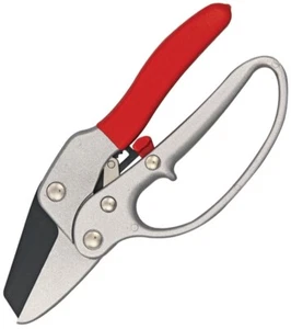 Clauss Heavy Duty Ratchet Pruner - Picture 1 of 1