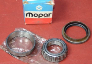 Nuevo de Lote Antiguo 1965-71 Ddge Ply Chr C Cuerpo Delantero Interior Rueda Cojinete Sello Paquete Mopar 3744925 - Imagen 1 de 9