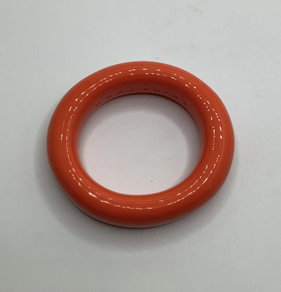 Pulseira de resina robusta ousada Trina Turk laranja moda 7,5 polegadas assinada - Imagem 1 de 4