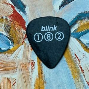BLINK 182 airplane black guitar pick TRIO