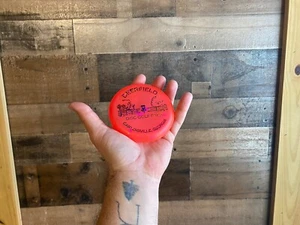 Deerfield Disc Golf Mini NEU Pink Rainbow Folie Micro Marker Cartersville Georgia - Bild 1 von 3