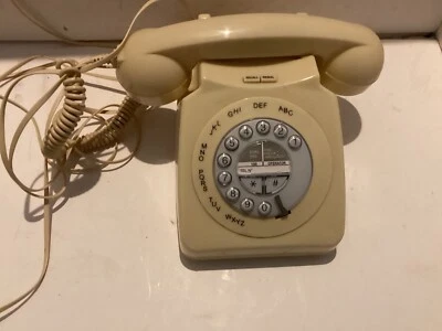 Geemarc Telecom Mayfair Push Button Landline Telephone Cream Retro Style - Image 1 of 4