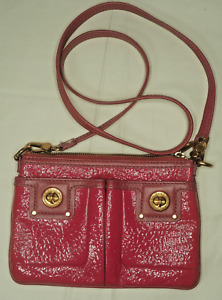 Marc Jacobs Percy Crossbody Bag Red Patent Leather Turn lock Purse Clutch