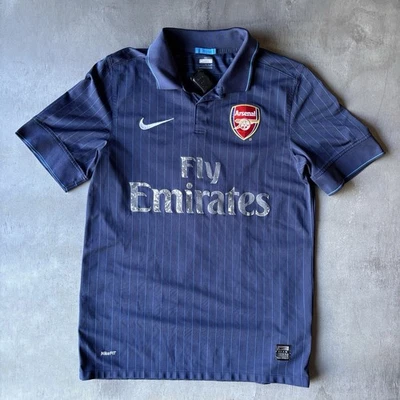 #4 Camiseta de fútbol visitante Cecs Fábregas Arsenal FC Nike 2009/10 Y2k  Foto 1 de 4