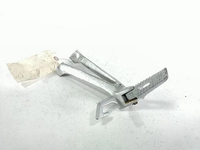 06-07 SUZUKI GSXR 600 750 Right Passenger Foot Peg Foto 1 de 4