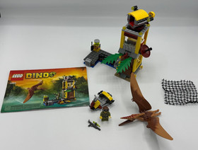 LEGO DINO 5883 Tower Takedown- 100% Complete Minifig Pteranodon Manual