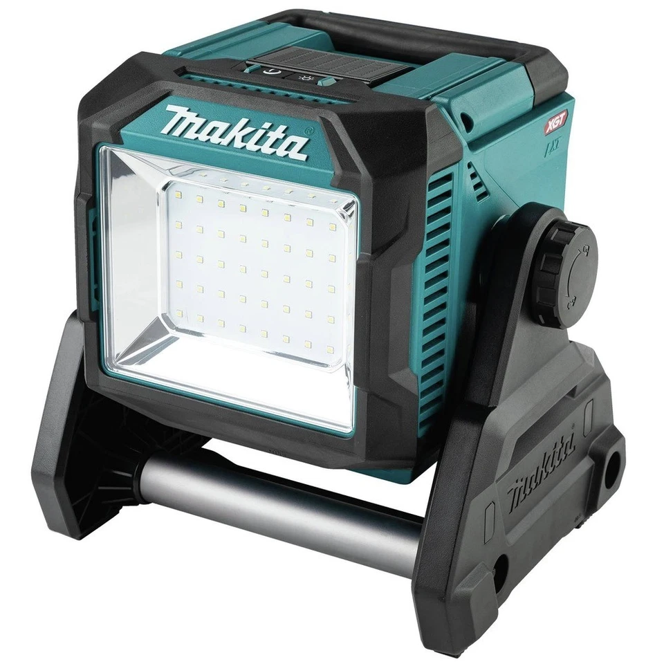 Makita ML005G 40V max XGT Lithium-Ion Cordless Work Light (Tool Only)