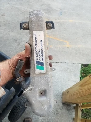 Filtro de aluminio tubo de admisión de aire Geo Tracker Suzuki Sidekick 1991-1995 8 V 1,6 L Foto 1 de 4