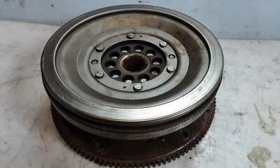 AUDI A4 Allroad 8KH, B8 Schwungrad 0B5105317K 0591105323BN 3.00 Diesel 25751578 - Bild 1 von 2