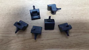 Satz Tülle Federbein Motorhaube Fiat 126 (tlg 6) - Bild 1 von 1