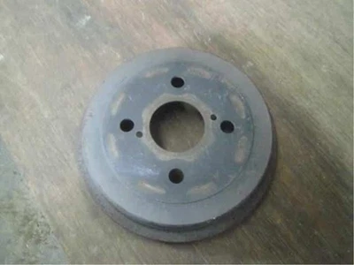 TOYOTA Vitz 2002 TA-NCP10 Rear Brake Drum 4243152011 [Used] [PA67488774] - Image 1 of 3