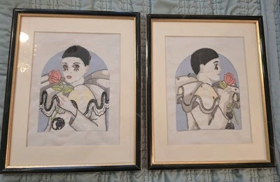 Juego de 2 arte crewel retrato pierrot y pirueta bordados enmarcados de la década de 1980 Foto 1 de 4