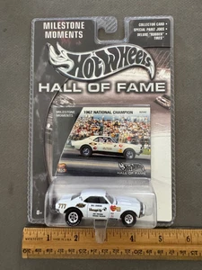 2002 BILL JENKINS HALL OF FAME MILESTONE MOMENTS HOT WHEELS DIECAST CARD NIB - Picture 1 of 7
